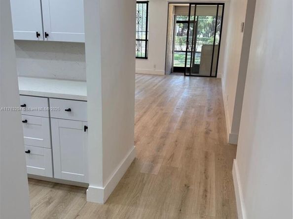 7950 W Mcnab Rd 102, Tamarac FL 33321