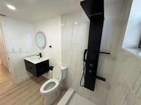 7950 W Mcnab Rd 102, Tamarac FL 33321