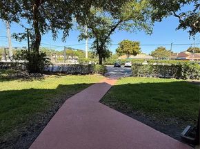 7950 W Mcnab Rd 102, Tamarac FL 33321