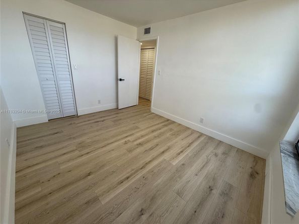 7950 W Mcnab Rd 102, Tamarac FL 33321