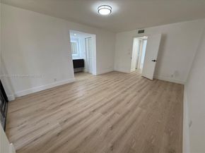 7950 W Mcnab Rd 102, Tamarac FL 33321