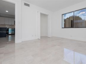 16461 Blatt Blvd 104, Weston FL 33326