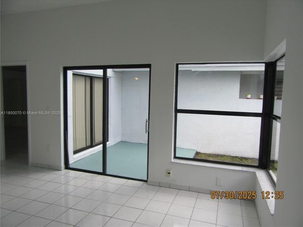 6443 SW 152nd Pl 643, Miami FL 33193