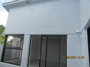 6443 SW 152nd Pl 643, Miami FL 33193
