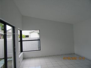 6443 SW 152nd Pl 643, Miami FL 33193