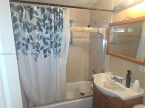 210 SW 14th Ave, Delray Beach FL 33444