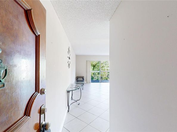 1300 SW 122nd Ave 419B2, Miami FL 33184