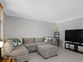 2400 NE 10th St 104, Pompano Beach FL 33062
