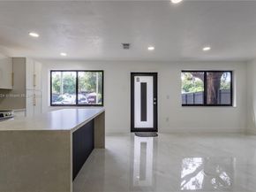 1781 NW 94th St, Miami FL 33147