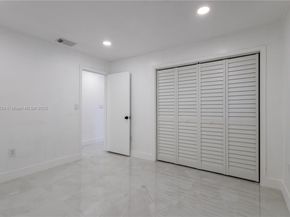 1781 NW 94th St, Miami FL 33147