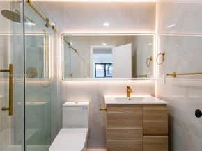 1781 NW 94th St, Miami FL 33147