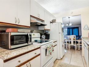 1351 SW 125th Ave 203S, Pembroke Pines FL 33027