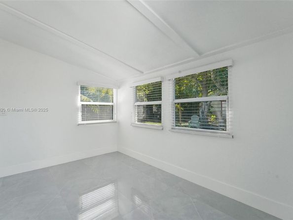 6930 SW 24th Ct, Miramar FL 33023