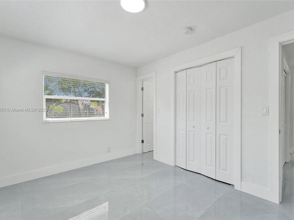 6930 SW 24th Ct, Miramar FL 33023