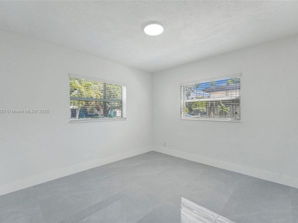 6930 SW 24th Ct, Miramar FL 33023