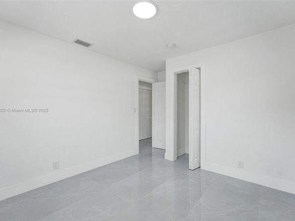 6930 SW 24th Ct, Miramar FL 33023