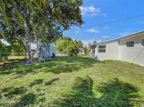 6930 SW 24th Ct, Miramar FL 33023