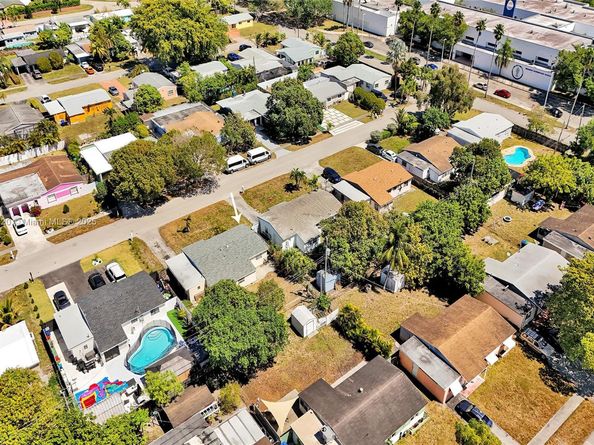 6930 SW 24th Ct, Miramar FL 33023