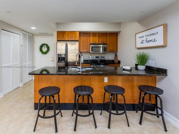 4100 Salzedo St 618, Coral Gables FL 33146