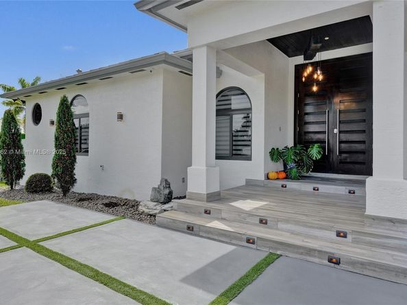 2600 SW 128th Ct, Miami FL 33175