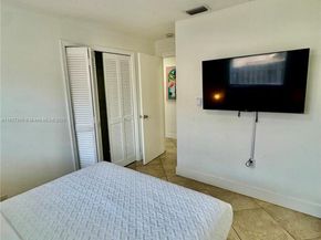 6481 Kimberly Blvd, North Lauderdale FL 33068