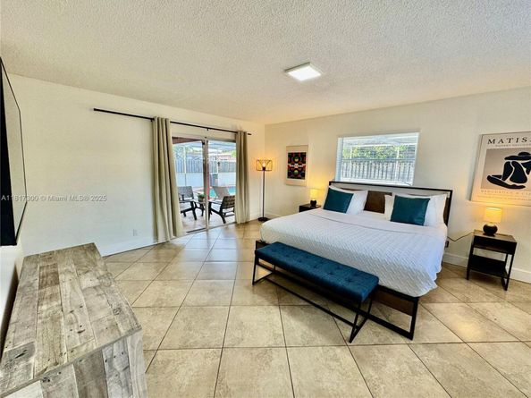 6481 Kimberly Blvd, North Lauderdale FL 33068