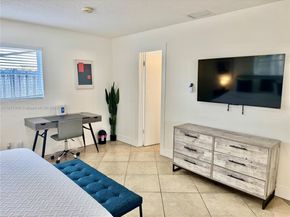 6481 Kimberly Blvd, North Lauderdale FL 33068