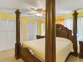 8107 SW 19th St, North Lauderdale FL 33068