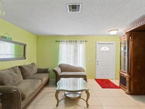 8107 SW 19th St, North Lauderdale FL 33068