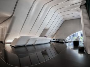 1000 Biscayne Blvd LPH 4901, Miami FL 33132