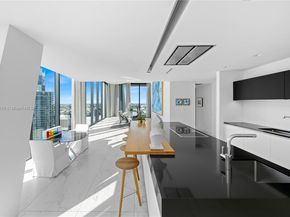 1000 Biscayne Blvd LPH 4901, Miami FL 33132