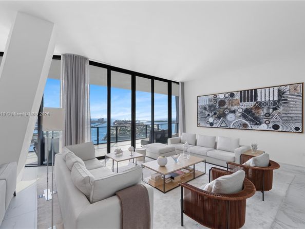 1000 Biscayne Blvd LPH 4901, Miami FL 33132