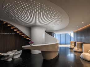 1000 Biscayne Blvd LPH 4901, Miami FL 33132