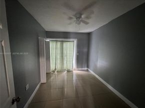 8521 NW 25th Ct, Sunrise FL 33322