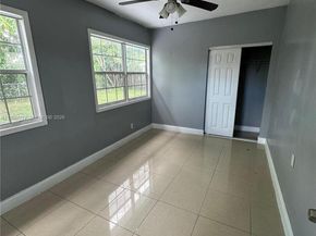 8521 NW 25th Ct, Sunrise FL 33322