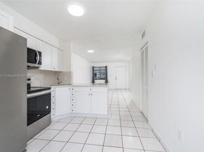 5300 W 21st Ct 311, Hialeah FL 33016