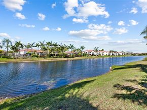11724 SW 13th Ln, Pembroke Pines FL 33025