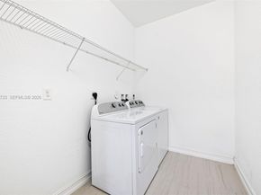 11724 SW 13th Ln, Pembroke Pines FL 33025