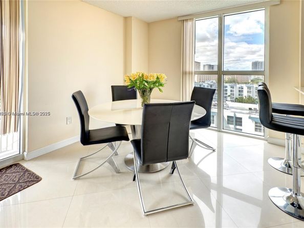 17555 Atlantic Blvd 902, Sunny Isles Beach FL 33160