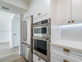 3675 N Country Club Dr 1906, Aventura FL 33180