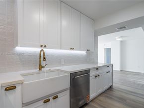 3675 N Country Club Dr 1906, Aventura FL 33180