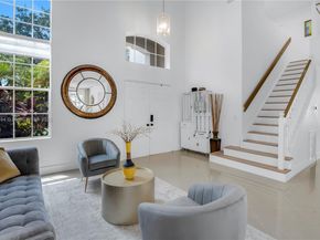 1204 Bayview Cir, Weston FL 33326