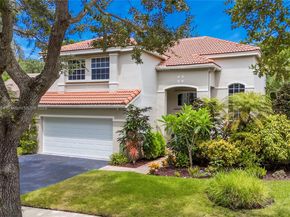 1204 Bayview Cir, Weston FL 33326