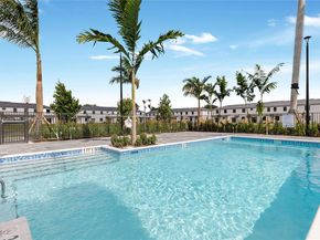 4909 Oakmont Dr, Dania Beach FL 33312