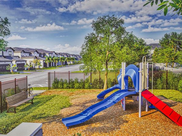 4909 Oakmont Dr, Dania Beach FL 33312