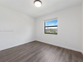 4909 Oakmont Dr, Dania Beach FL 33312