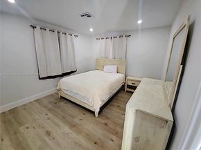 1430 NE 53rd Ct, Fort Lauderdale FL 33334