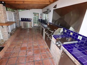 8626 SW 94th St, Miami FL 33156