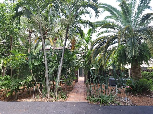 8626 SW 94th St, Miami FL 33156