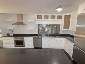 8626 SW 94th St, Miami FL 33156